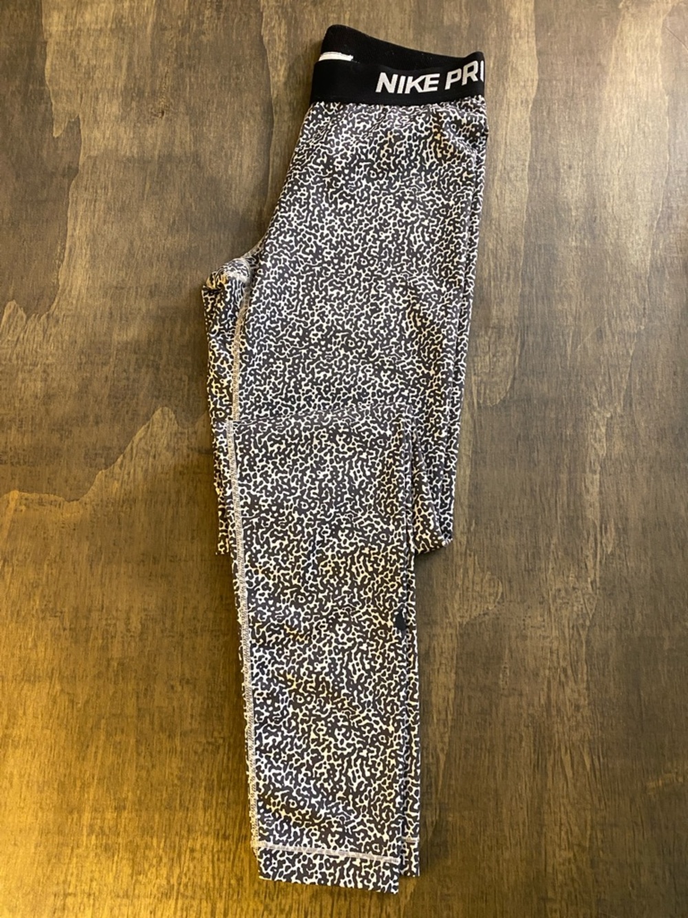 Nike Pro Black and White Speckled Printed Performance Leggings